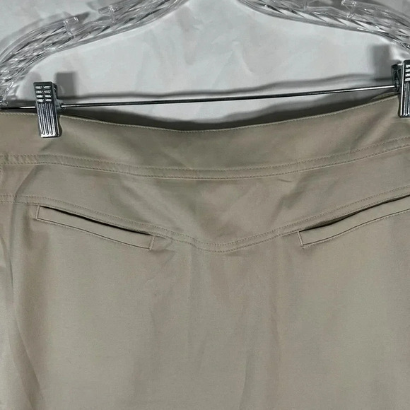 Tail Skirt Women's 16 Solid Beige Lined Shorts Zip Pockets Button Zip - Picture 7 of 10